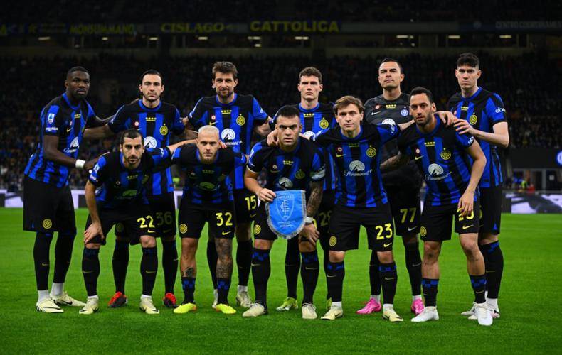 中的领军地 中的领军地