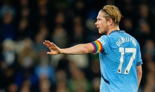 更加积极的 更加积极的